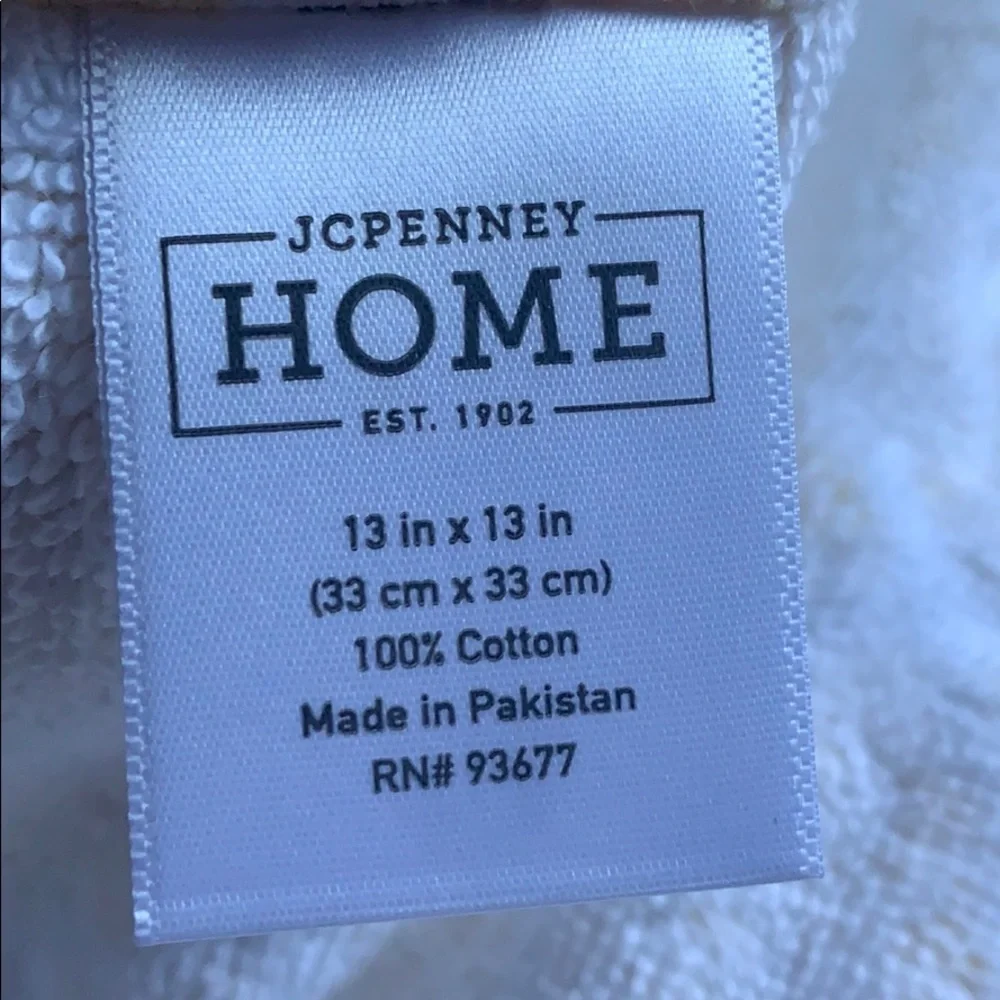 HOST PICK JcPenney Yellow Trellis hand towels‎ and washcloth